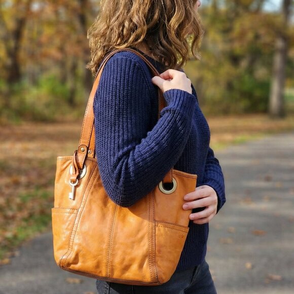 🍊 Fossil Leather Tote Bucket Bag Orange Tan Y2K Boho 🧡 - Picture 1 of 6